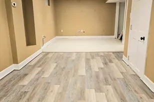 23 Nightingale Cir, Randolph, MA 02368 - Photo 17