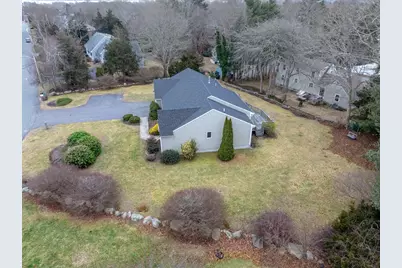 21 Hitching Post Rd, Mattapoisett, MA 02739 - Photo 3