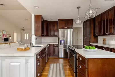 21 Hitching Post Rd, Mattapoisett, MA 02739 - Photo 9