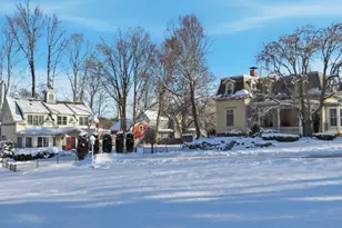 36 Maple St, Wilbraham, MA 01095 - Photo 3