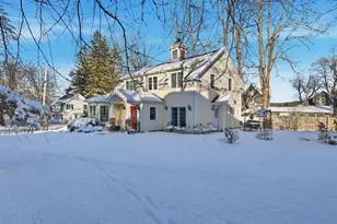 36 Maple St, Wilbraham, MA 01095 - Photo 23