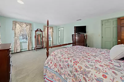 148 Stearns Ave, Mansfield, MA 02048 - Photo 17