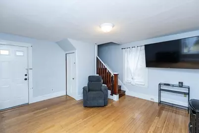 97 Seymour Ave, Lynn, MA 01902 - Photo 5