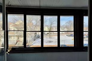 21 Bloomfield St, Springfield, MA 01108 - Photo 31