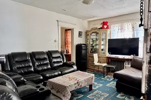 21 Bloomfield St, Springfield, MA 01108 - Photo 15