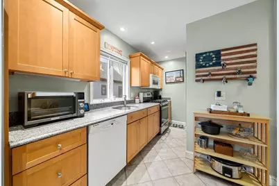 61-63 Foster St, Arlington, MA 02474 - Photo 11