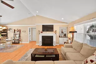 263 Plain St, Rehoboth, MA 02769 - Photo 11