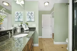 263 Plain St, Rehoboth, MA 02769 - Photo 17