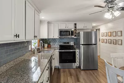 70 Seven Hills Rd, Plymouth, MA 02360 - Photo 7