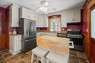 61 School St, Auburn, MA 01501 - Photo 17