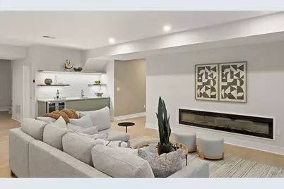 16 Dorcar Rd, Newton, MA 02467 - Photo 39