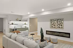 16 Dorcar Rd, Newton, MA 02467 - Photo 39