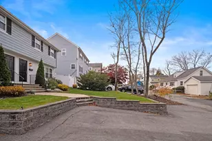 9 Evergreen Ln, Arlington, MA 02474 - Photo 11