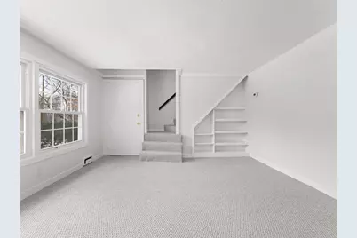 28 Crestview Dr #RHS, Westborough, MA 01581 - Photo 3