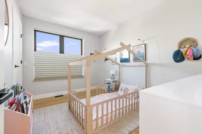 31 Hall St #2, Waltham, MA 02453 - Photo 13