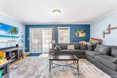 48 Whispering Pine Cir #48, Worcester, MA 01606 - Photo 5