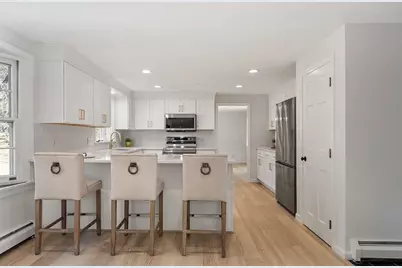 16 Minehan Ln, Marlborough, MA 01752 - Photo 11