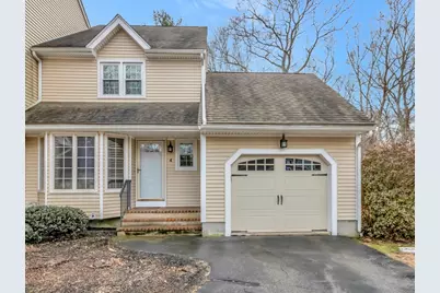 4 Concetta Circle #4, Mansfield, MA 02048 - Photo 3