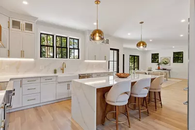 20 Oakland Street, Wellesley, MA 02481 - Photo 5