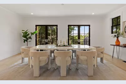 20 Oakland Street, Wellesley, MA 02481 - Photo 9