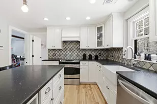 23 Live Oak Way, Hanson, MA 02341 - Photo 9