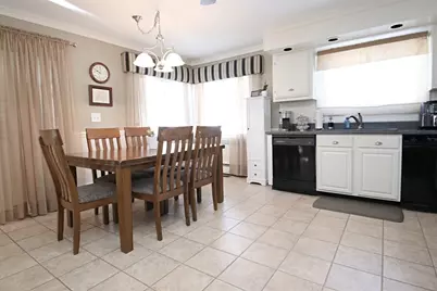 348 Lynn Fells Parkway, Saugus, MA 01906 - Photo 11