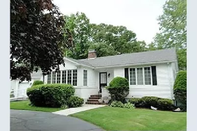 348 Lynn Fells Parkway, Saugus, MA 01906 - Photo 3