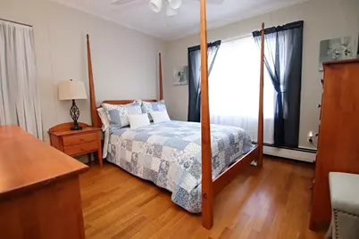 348 Lynn Fells Parkway, Saugus, MA 01906 - Photo 17