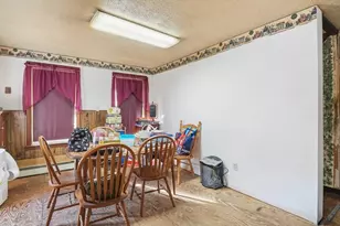 5 Russell Ave, Ashburnham, MA 01430 - Photo 11