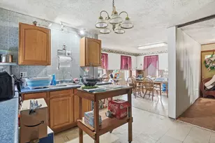 5 Russell Ave, Ashburnham, MA 01430 - Photo 7