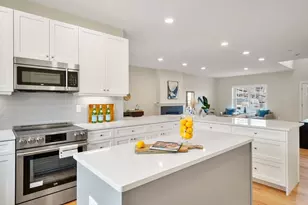 61 Driftwood, Sandown, NH 03873 - Photo 9