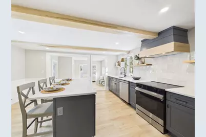 3 Rock St, Mattapoisett, MA 02739 - Photo 9