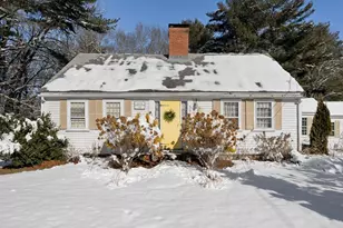 561 Circuit St, Hanover, MA 02339 - Photo 1