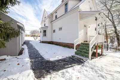 11 Holden, Worcester, MA 01605 - Photo 27