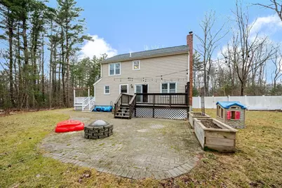 345 Richardson Ave, Attleboro, MA 02703 - Photo 3