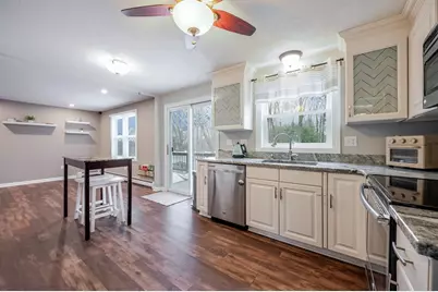 345 Richardson Ave, Attleboro, MA 02703 - Photo 5