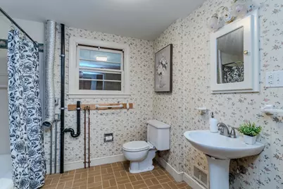 34 Brookside Ave, Greenfield, MA 01301 - Photo 11