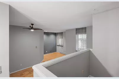 350 W 4th St #103, Boston, MA 02127 - Photo 23