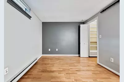 350 W 4th St #103, Boston, MA 02127 - Photo 17