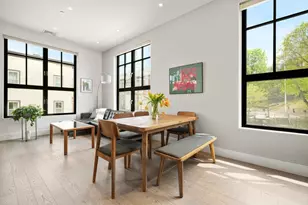 8 Leverett St, Brookline, MA 02445 - Photo 15