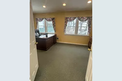 79 Central St, Holliston, MA 01746 - Photo 7