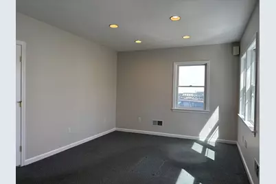 79 Central St, Holliston, MA 01746 - Photo 7