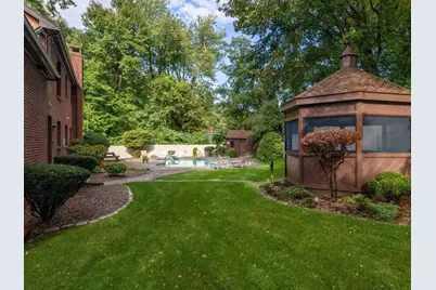 22 Elm St, Canton, MA 02021 - Photo 25