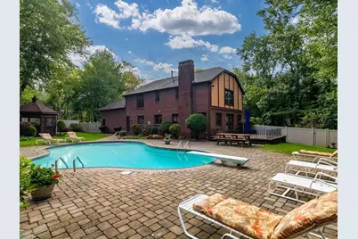 22 Elm St, Canton, MA 02021 - Photo 27