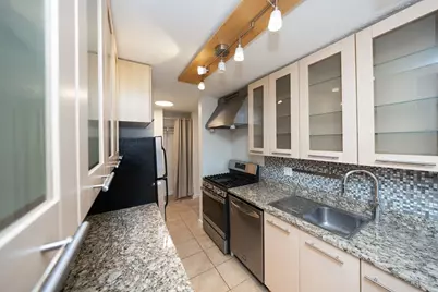 60 Shrewsbury Green Dr #B, Shrewsbury, MA 01545 - Photo 7