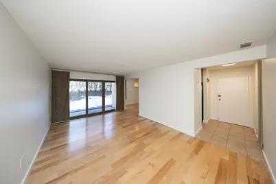 60 Shrewsbury Green Dr #B, Shrewsbury, MA 01545 - Photo 13