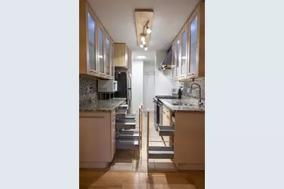 60 Shrewsbury Green Dr #B, Shrewsbury, MA 01545 - Photo 17