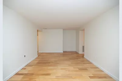 60 Shrewsbury Green Dr #B, Shrewsbury, MA 01545 - Photo 5