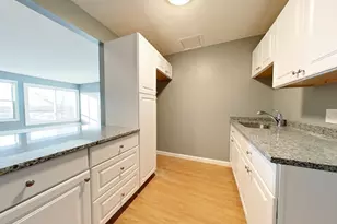 575 N Main St, Fall River, MA 02720 - Photo 21