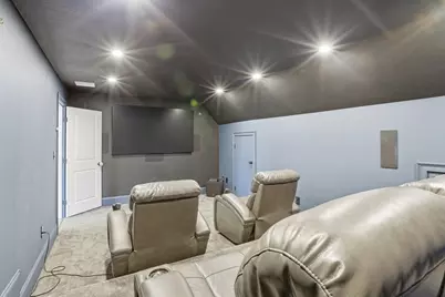 71 Regency Place, North Andover, MA 01845 - Photo 27